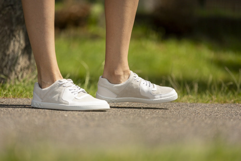 IViq White