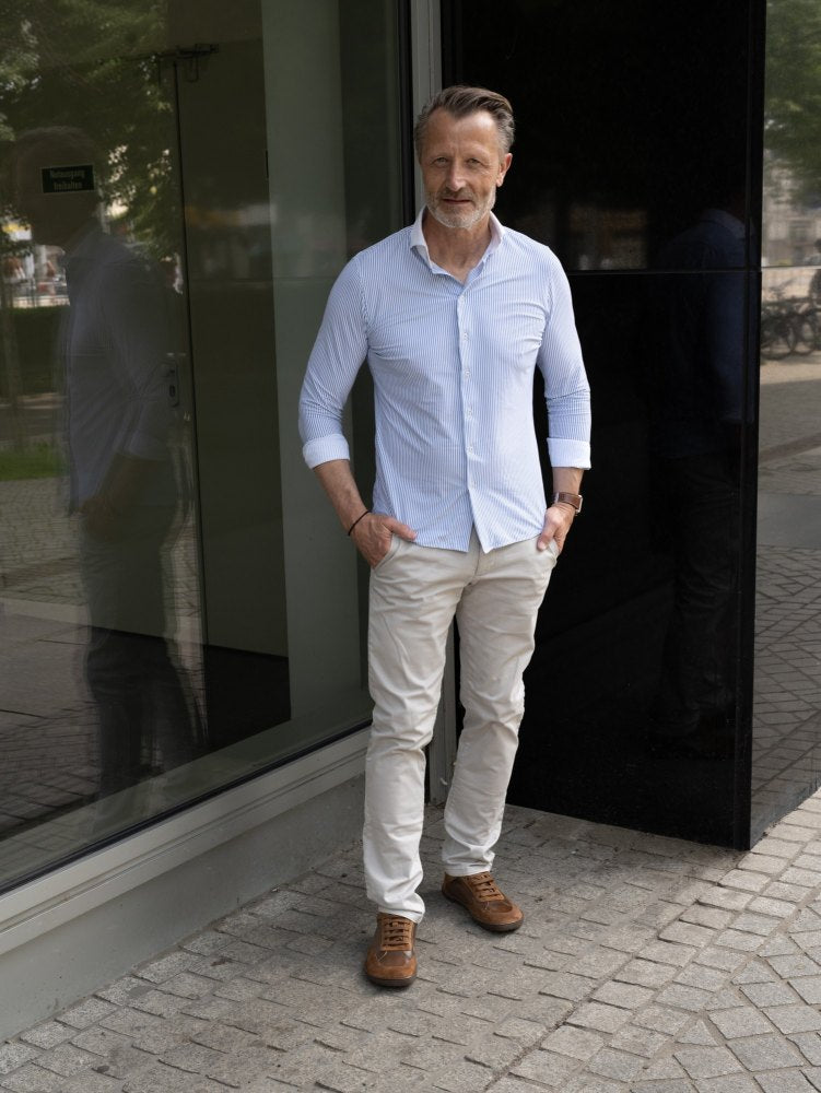Oqtav barna